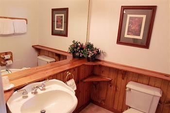 Sybaris Pool Suites Mequon Brown Deer エクステリア 写真